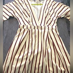 Short mid cut cream and brown dress